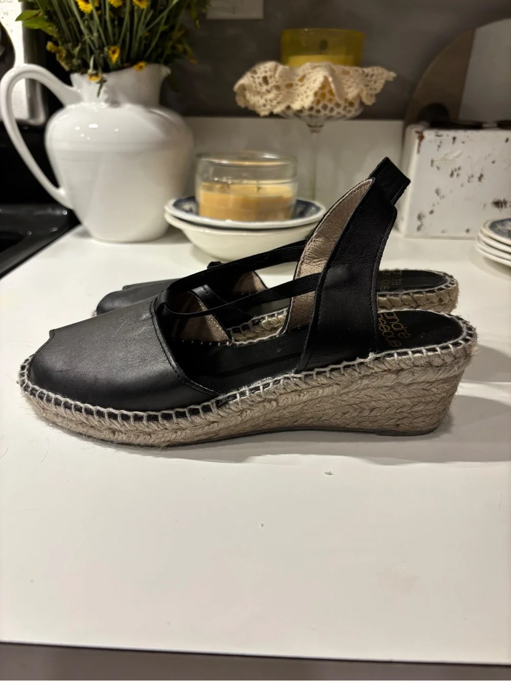 Andre Assous black leather